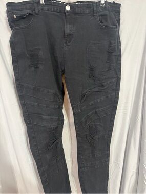 Men's RGSTR Black Distressed Moto-Style Jeans